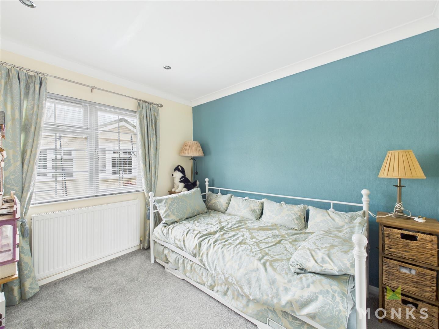 8 Brookside , Kinnerley, SY10 8EL For Sale